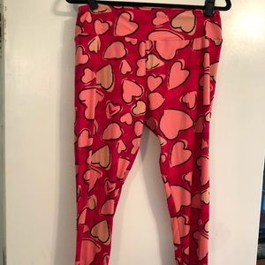 Lularoe T/C Pink Magenta Bearts Valentine’s Day
